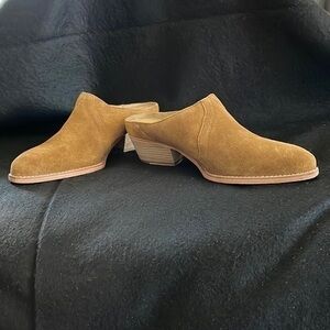 Free People New Frontier Western Leather Mules. NWT